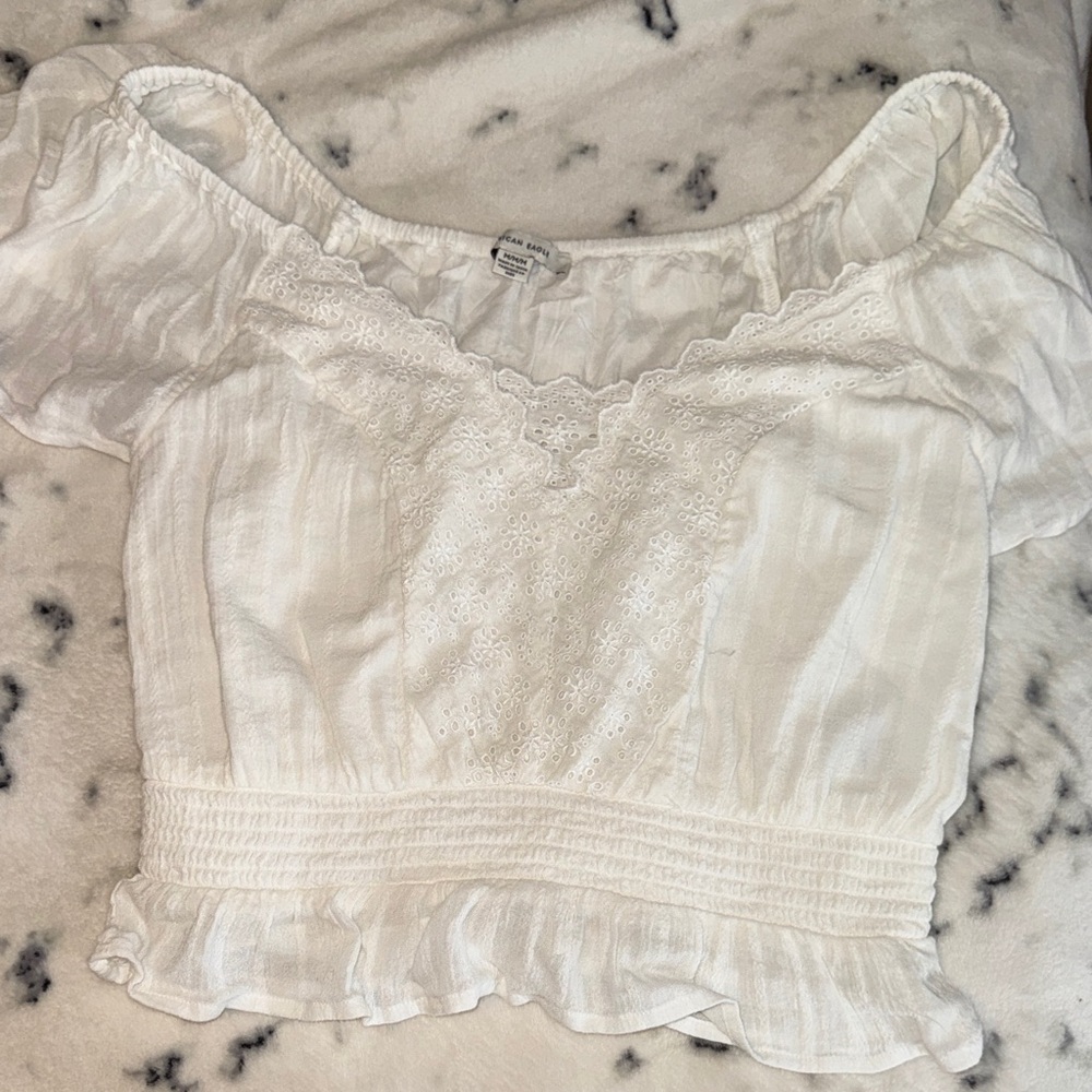 White Off-Shoulder American Eagle Cropped Top ✨